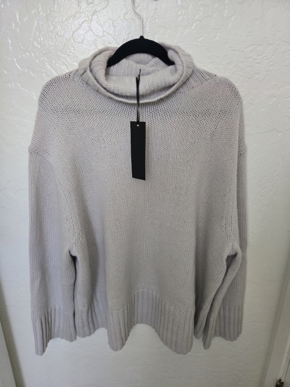 JENNI KAYNE Cashmere Jet Turtleneck Top